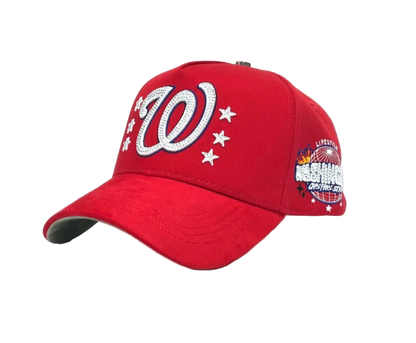 W- CAPSFANS